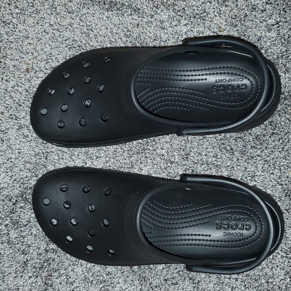 Platform crocs